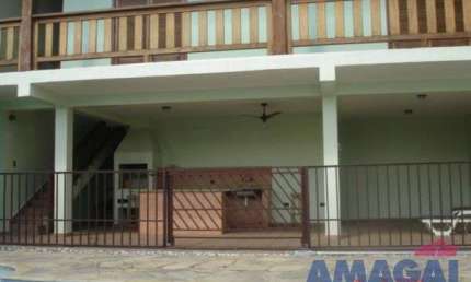 Casa com 4 quartos à venda no Jardim Terras de São João, Jacareí  por R$ 850.000