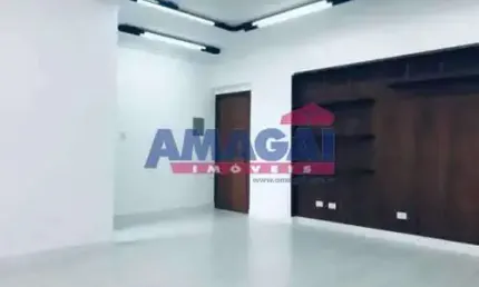 Sala comercial para alugar no Centro, Jacareí  por R$ 1.250