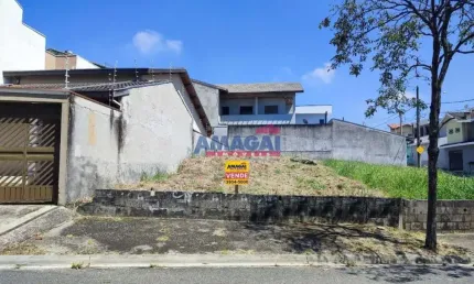 Terreno à venda no Loteamento Villa Branca, Jacareí  por R$ 340.000