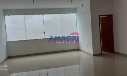 Sala comercial para alugar no Loteamento Villa Branca, Jacareí  por R$ 1.600