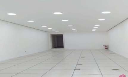 Sala comercial para alugar no Centro, Jacareí  por R$ 3.800