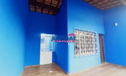 Casa com 2 quartos à venda no Centro, Jacareí  por R$ 450.000