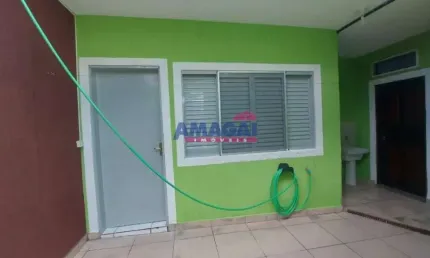 Casa com 1 quarto para alugar no jardim maria amélia, jacareí  por r$ 1.000