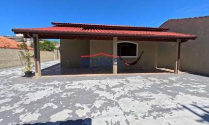 Casa com 3 quartos à venda no Parque Balneário Poiares, Caraguatatuba  por R$ 990.000