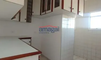 Apartamento com 2 quartos à venda no Jardim Flórida, Jacareí  por R$ 200.000