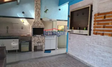 Casa com 2 quartos à venda no Jardim Santa Maria, Jacareí  por R$ 350.000