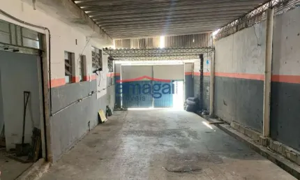 Sala comercial para alugar na Cidade Nova Jacareí, Jacareí  por R$ 2.700