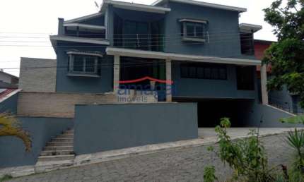 Casa em condomínio fechado com 4 quartos à venda no Jardim Coleginho, Jacareí  por R$ 1.500.000