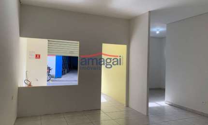 Sala comercial à venda no Centro, Jacareí  por R$ 300.000
