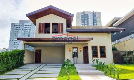 Casa em condomínio fechado com 3 quartos à venda no Loteamento Villa Branca, Jacareí  por R$ 1.680.000