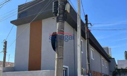 Kitnet / Stúdio para alugar no Jardim Luiza, Jacareí  por R$ 990