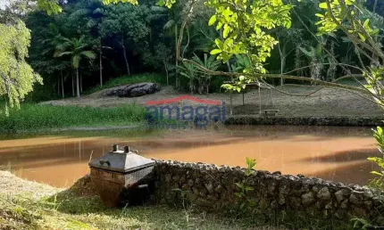 Chácara / sítio com 3 quartos à venda no Jardim Colinas, Jacareí  por R$ 1.270.000