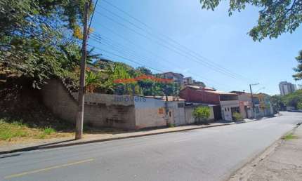 Terreno à venda no Parque Santo Antônio, Jacareí  por R$ 250.000