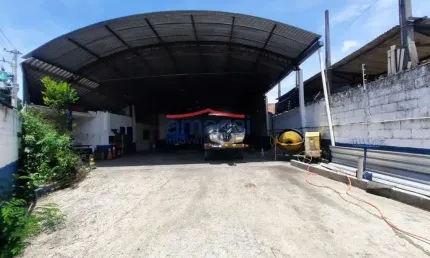 Barracão / Galpão / Depósito à venda no Jardim Flórida, Jacareí  por R$ 490.000