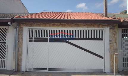 Casa com 2 quartos à venda na Cidade Salvador, Jacareí  por R$ 380.000