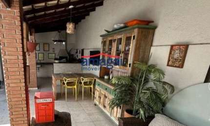 Casa em condomínio fechado com 3 quartos à venda no Condomínio Residence Club, Jacareí  por R$ 800.000