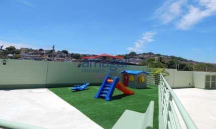 Apartamento com 2 quartos para alugar na Vila Zezé, Jacareí  por R$ 950