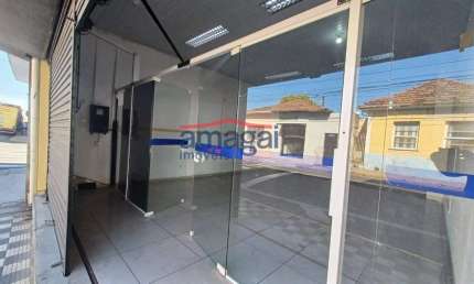 Sala comercial à venda no Centro, Jacareí  por R$ 420.000