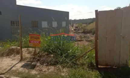 Terreno à venda no Jardim Colinas, Jacareí  por R$ 85.000