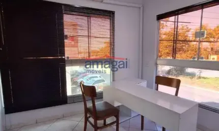 Sala comercial para alugar no Loteamento Villa Branca, Jacareí  por R$ 849