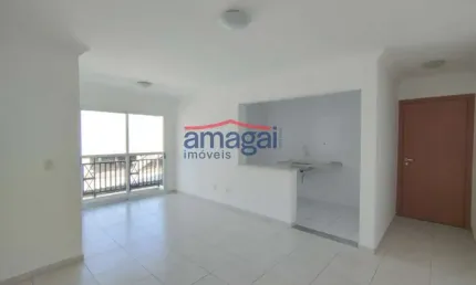 Apartamento com 3 quartos para alugar no Monte Castelo, São José dos Campos  por R$ 2.300