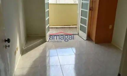 Casa em condomínio fechado com 2 quartos à venda no Jardim das Indústrias, Jacareí  por R$ 320.000