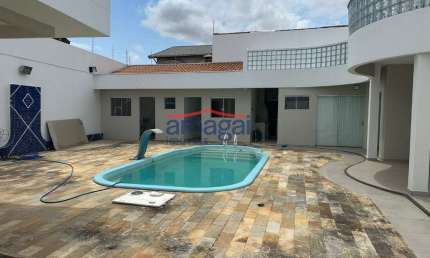 Casa com 3 quartos para alugar no Santa Cruz dos Lázaros, Jacareí  por R$ 5.000