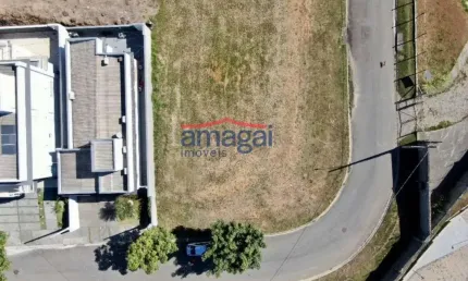 Terreno à venda no Condomínio Residencial Fogaça, Jacareí  por R$ 325.000