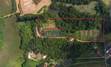 Chácara / sítio com 3 quartos à venda na Chácaras Guanabara, Guararema  por R$ 1.800.000