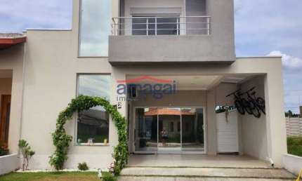Casa em condomínio fechado com 3 quartos à venda no Jardim Jacinto, Jacareí  por R$ 1.300.000