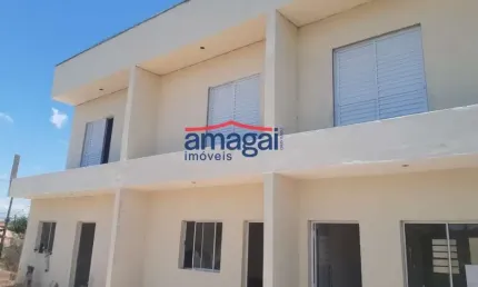 Casa em condomínio fechado com 3 quartos à venda no Jardim Santo Antônio da Boa Vista, Jacareí  por R$ 365.000