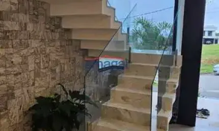 Casa em condomínio fechado com 4 quartos para alugar no Condomínio Residencial Fogaça, Jacareí  por R$ 10.000