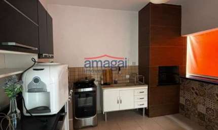 Casa com 3 quartos à venda no Jardim Primavera, Jacareí  por R$ 460.000