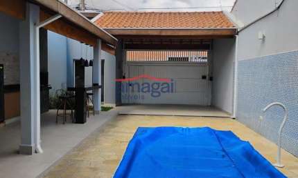 Casa com 3 quartos à venda no Jardim Altos de Santana II, Jacareí  por R$ 780.000