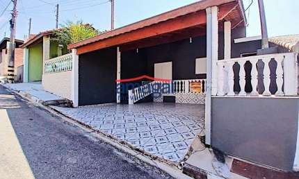 Casa em condomínio fechado com 3 quartos à venda no Jardim Paraíso, Jacareí  por R$ 320.000