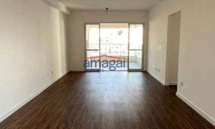 Apartamento com 3 quartos para alugar na Vila Aprazível, Jacareí  por R$ 3.900