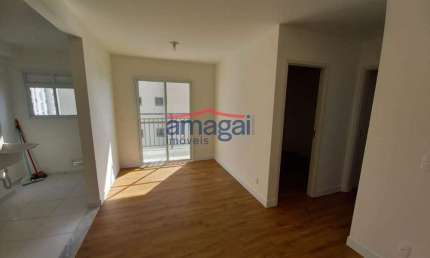 Apartamento com 2 quartos à venda no Parque Itamarati, Jacareí  por R$ 300.000