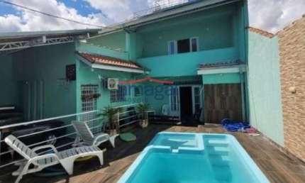 Casa com 3 quartos à venda no Loteamento Vila Romana, Jacareí  por R$ 659.900