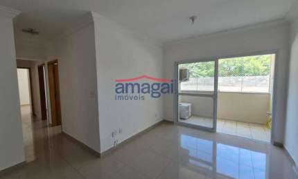 Apartamento com 3 quartos para alugar no Jardim Pereira do Amparo, Jacareí  por R$ 2.700