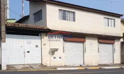 Casa comercial à venda no Centro, Igaratá  por R$ 800.000
