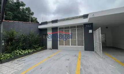 Sala comercial à venda no Jardim Paraíba, Jacareí  por R$ 750.000