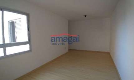 Apartamento com 2 quartos para alugar no Jardim das Colinas, São José dos Campos  por R$ 2.800