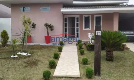 Casa em condomínio fechado com 3 quartos à venda no Loteamento Villa Branca, Jacareí  por R$ 980.000