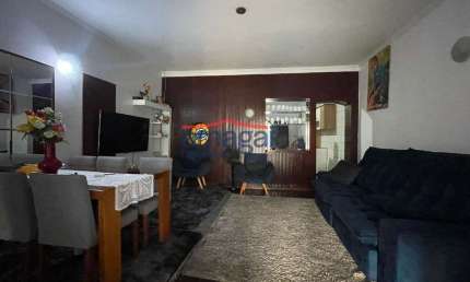 Casa com 2 quartos à venda no Parque Santo Antônio, Jacareí  por R$ 330.000
