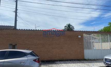 Casa com 3 quartos à venda no Sumaré, Caraguatatuba  por R$ 720.000