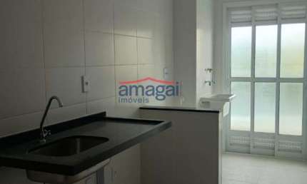 Apartamento com 3 quartos para alugar no Loteamento Villa Branca, Jacareí  por R$ 2.850