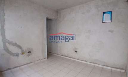 Casa com 1 quarto à venda na Cidade Salvador, Jacareí  por R$ 190.000