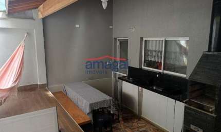 Casa em condomínio fechado com 2 quartos à venda no Centro, Jacareí  por R$ 490.000