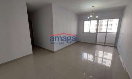 Apartamento com 3 quartos para alugar no Parque Residencial Aquarius, São José dos Campos  por R$ 3.200