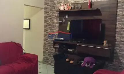 Casa com 2 quartos à venda na Cidade Salvador, Jacareí  por R$ 225.000